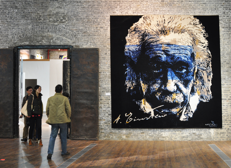 Zhang Zhaoda: "Light of Wisdom", 300x 360 cm, cotton; at the From Lausanne to Beijing exhibition in Nantong, 2012; photo Beatrijs Sterk