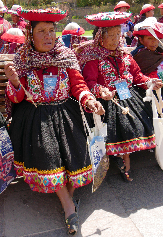 Weavers /spinners at the Tinkuy parade from Accra Alta, Peru; photo Beatrijs Sterk