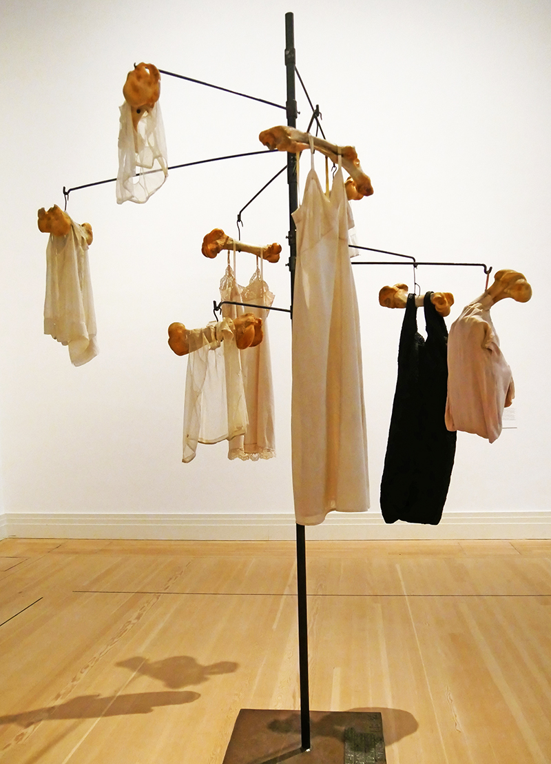 louise bourgeois clothes