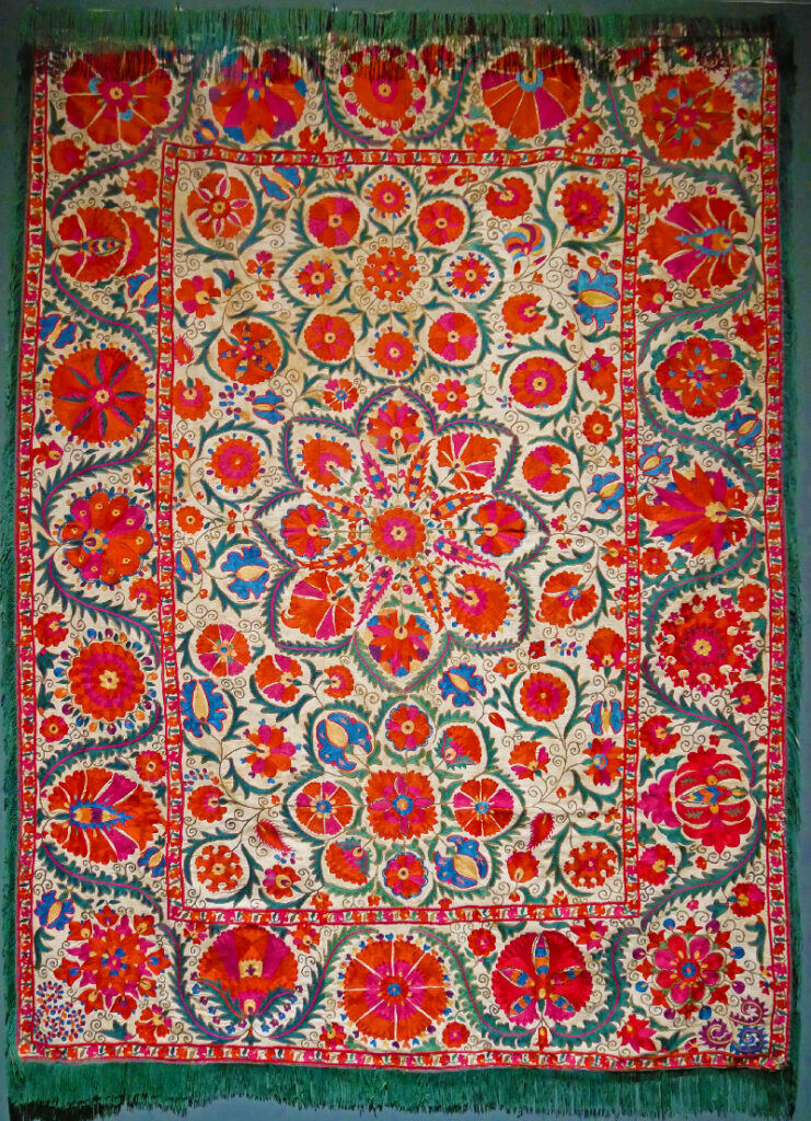 On the roads of Samarkand – Wonders of silk and gold – Textile Forum Blog