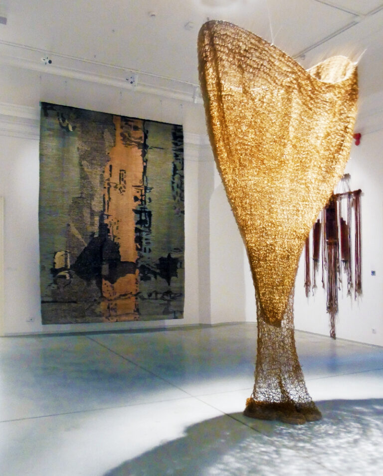 Textile Artist Using Roots Soft Power – The Warsaw Roots of the Polish School of Textile Art ...